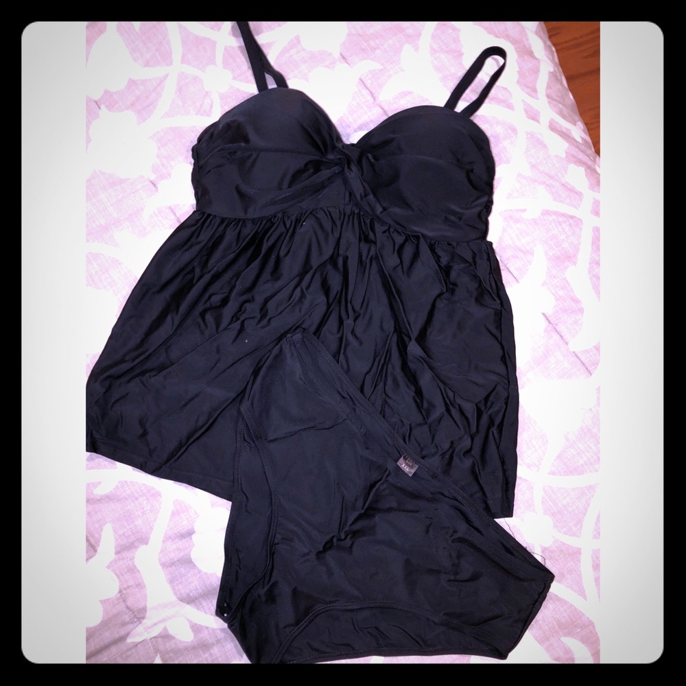 Black plus size tankini
